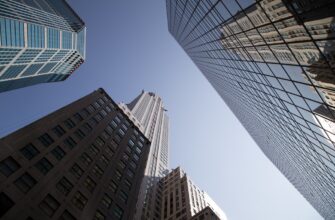 defi vs centralized finance