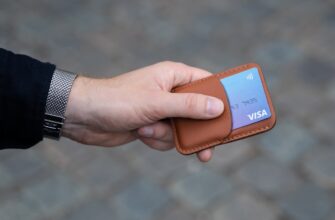 how to buy crypto card
