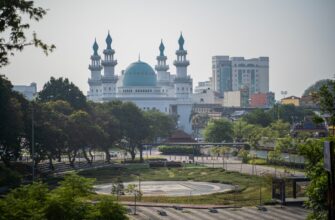 indonesia rupiah to usd conversion