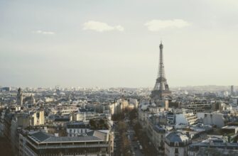 is defi yield taxable in france 2025