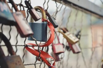is it safe to secure seed phrase anonymously
