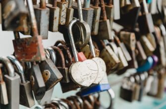 encrypt private key in cold storage best practices