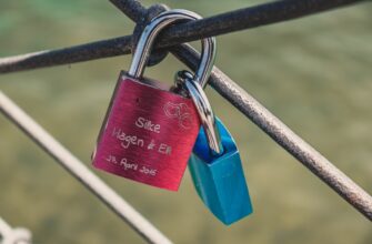 how to secure private key offline