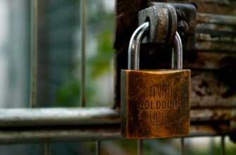 protect crypto wallet offline 2025 guide